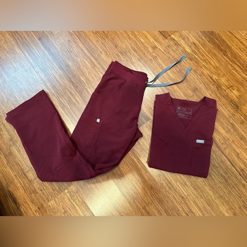 Figs scrubs